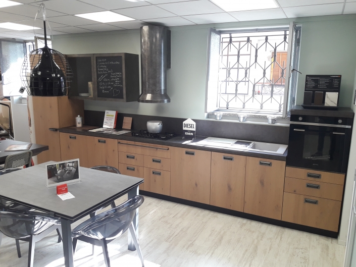 SCAVOLINI 7 SCAVOLINI 7
